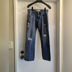 Levi's distressed jeans size 18. 29*29